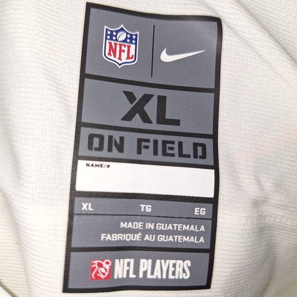 A Nike official NFL Chicago Bears #1 Fields jersey in a men's size XL. NWT. - Picture 5 of 6